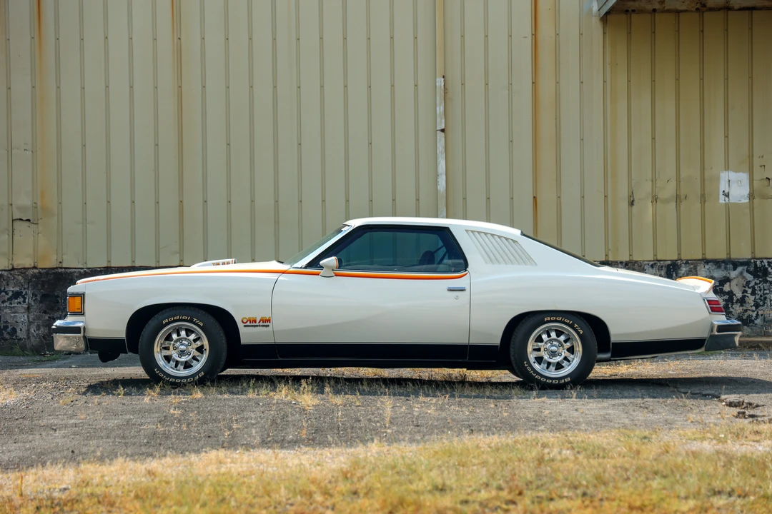 1977 Pontiac LeMans 4th+ Gen - Image 9 of 31