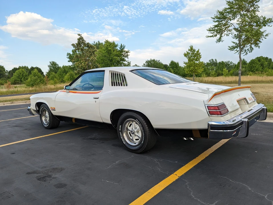 1977 Pontiac LeMans 4th+ Gen - Image 14 of 31