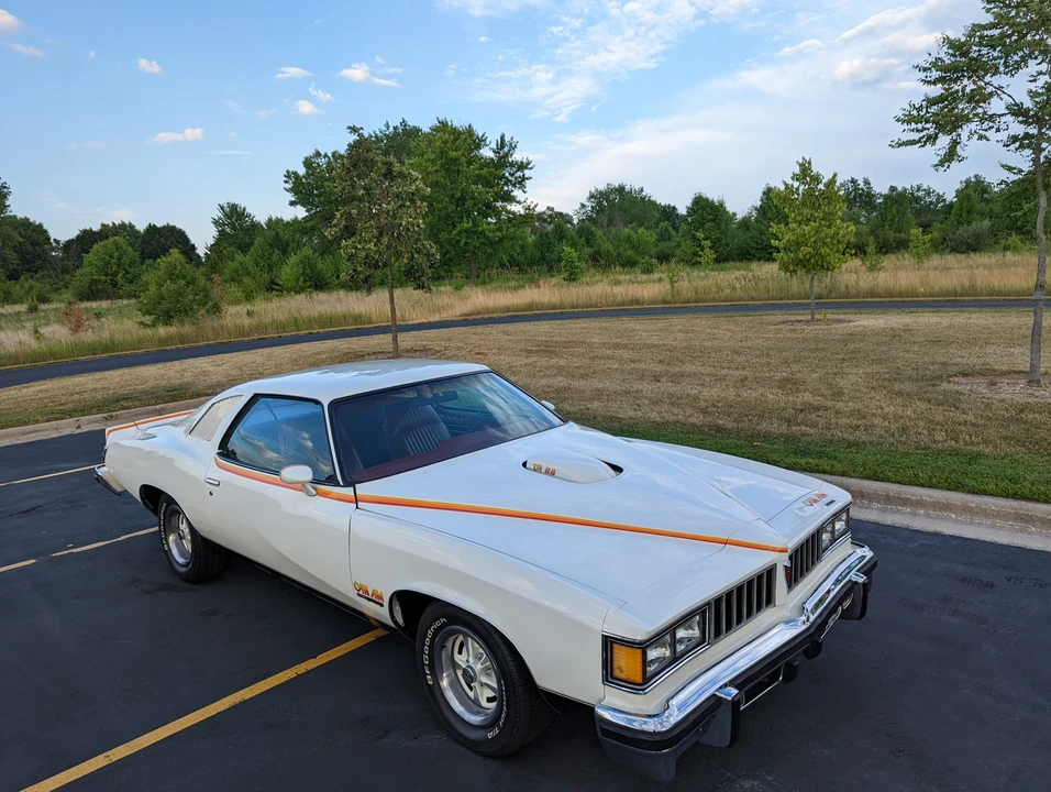 1977 Pontiac LeMans 4th+ Gen - Image 7 of 31