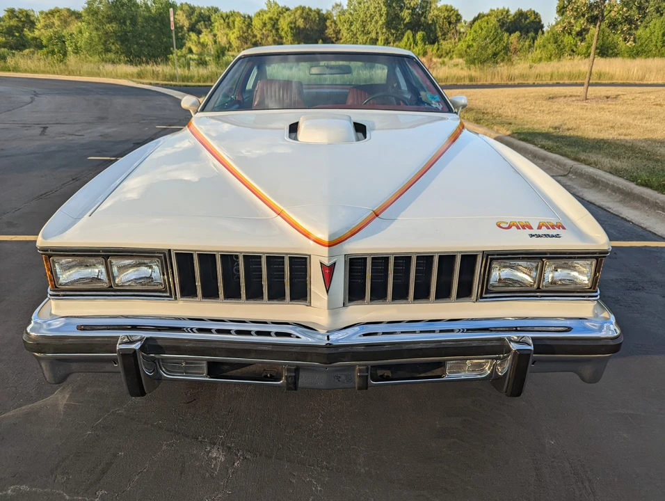1977 Pontiac LeMans 4th+ Gen - Image 4 of 31
