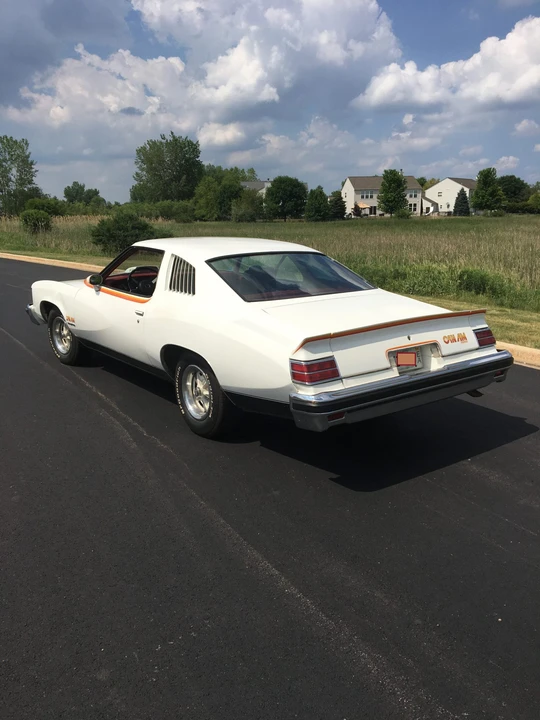1977 Pontiac LeMans 4th+ Gen - Image 18 of 31
