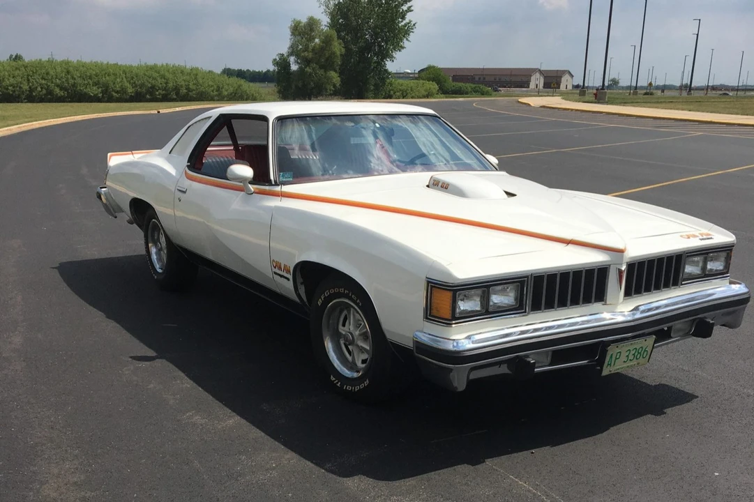 1977 Pontiac LeMans 4th+ Gen - Image 27 of 31