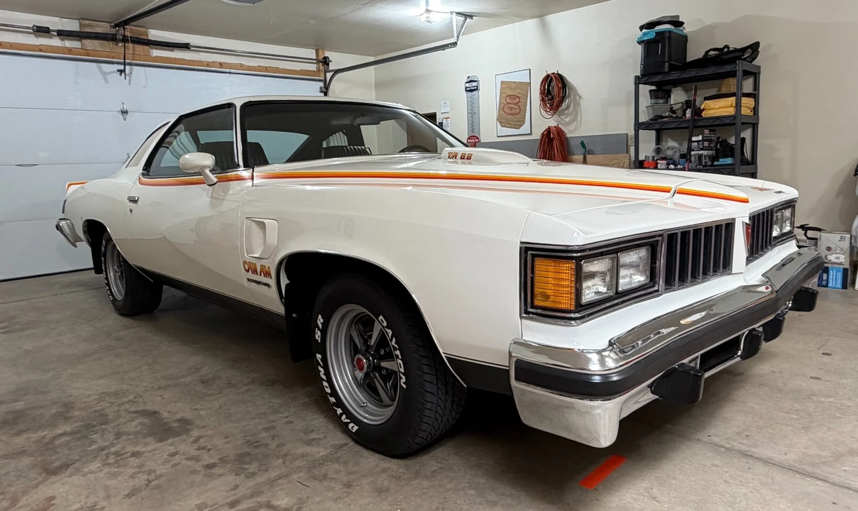 1977 Pontiac LeMans 4th+ Gen - Image 3 of 31