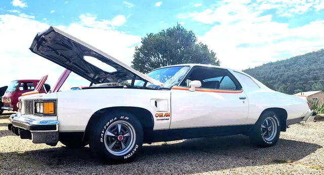 1977 Pontiac LeMans Sport Coupe