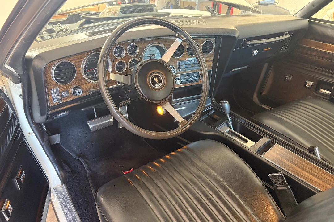1977 Pontiac LeMans 4th+ Gen - Image 14 of 31