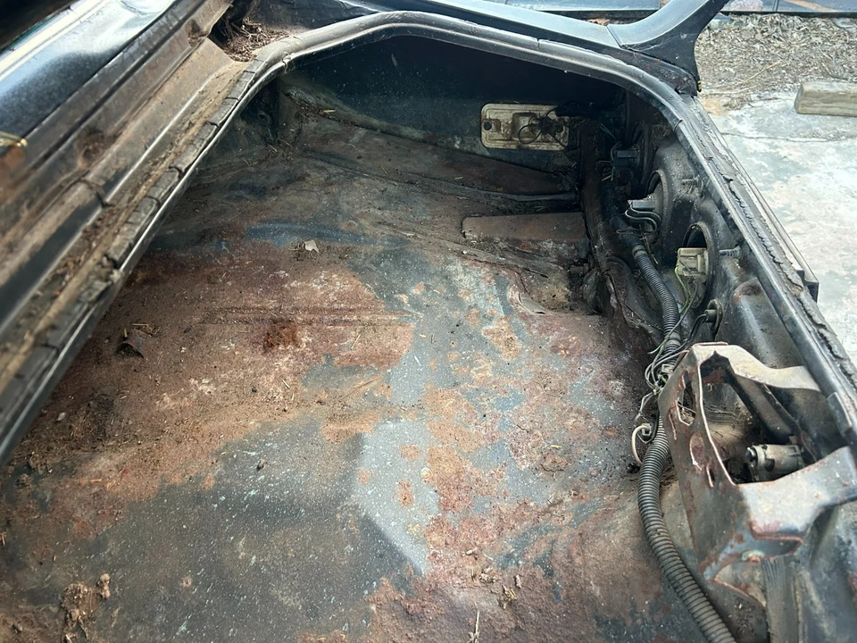1977 Pontiac Firebird Trans Am 2nd Gen - Image 21 of 31