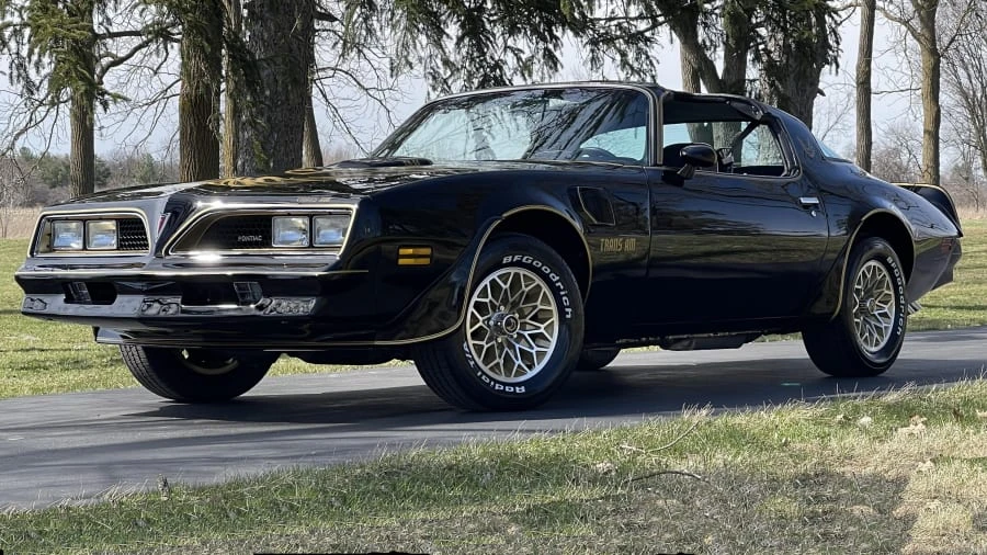1977 Pontiac Firebird Trans Am 2nd Gen - Image 18 of 21
