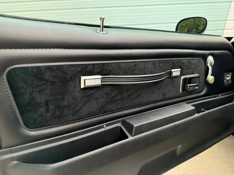1977 Pontiac Firebird Trans Am 2nd Gen - Image 19 of 31