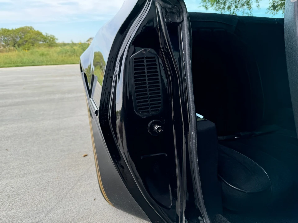 1977 Pontiac Firebird Trans Am 2nd Gen - Image 24 of 31