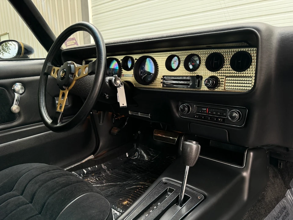 1977 Pontiac Firebird Trans Am 2nd Gen - Image 14 of 31