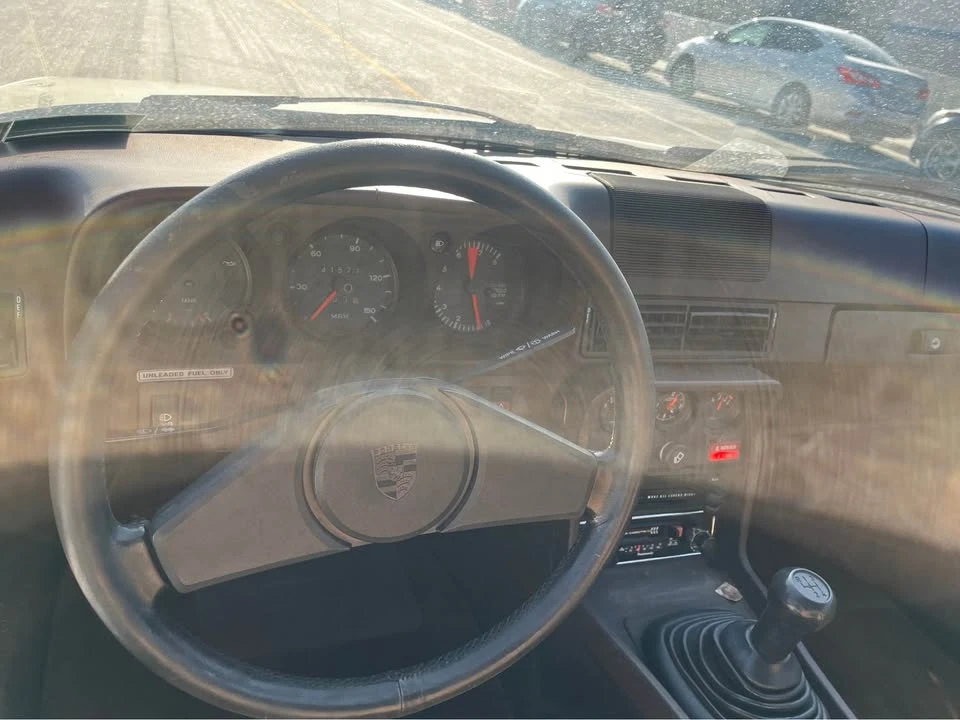 1977 Porsche 924 - Image 10 of 15