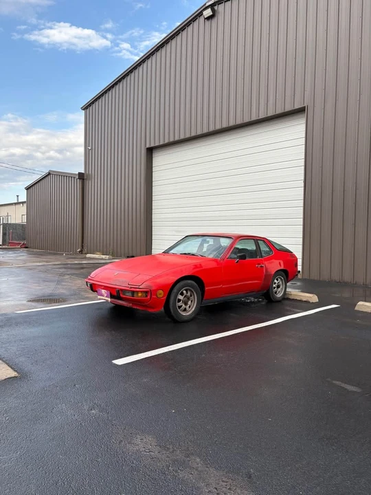 1977 Porsche 924 - Image 4 of 10