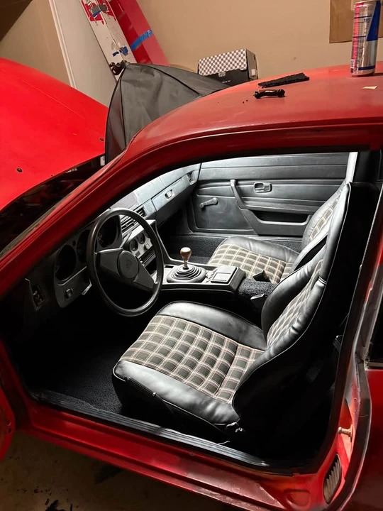 1977 Porsche 924 - Image 2 of 10