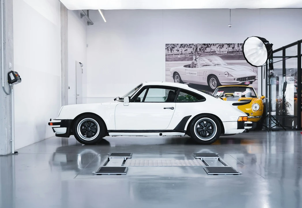 1977 Porsche 930 Turbo - Image 12 of 21
