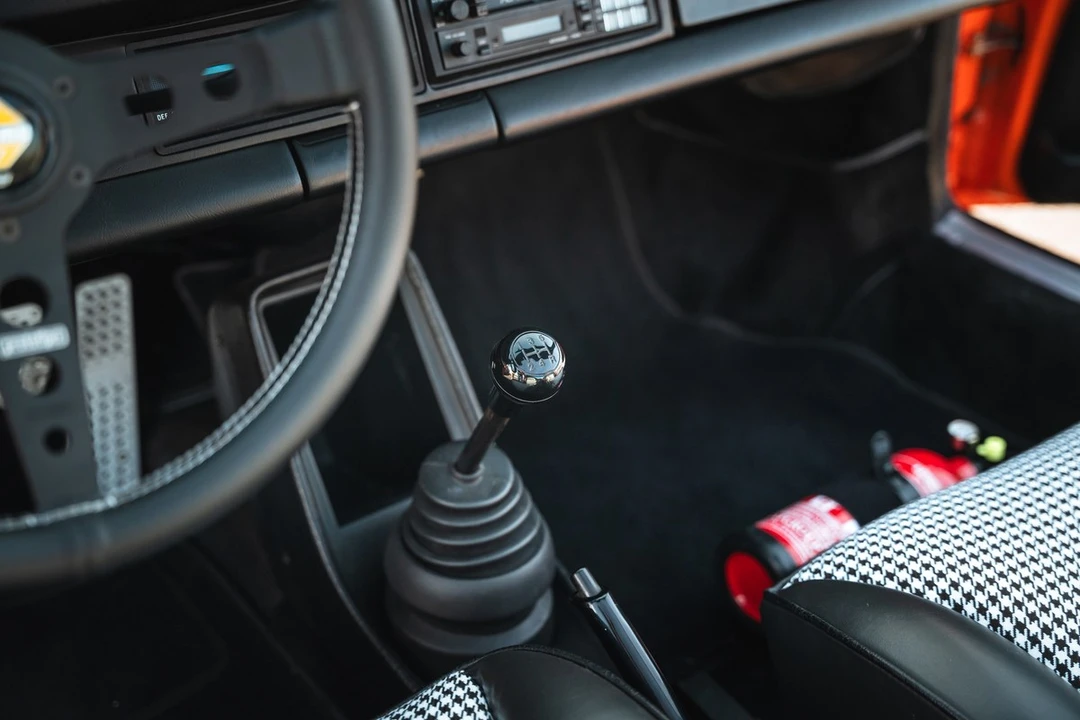 1977 Porsche 911 Carrera SC - Image 29 of 30