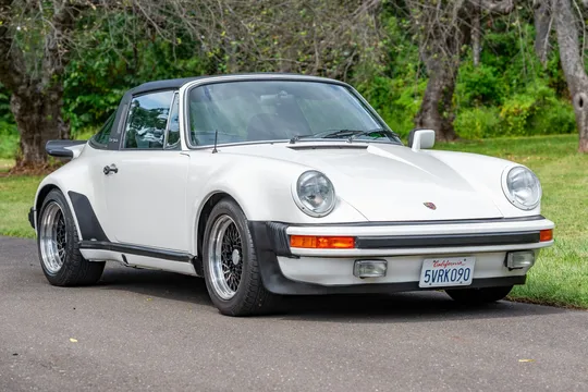 1977 Porsche 911S Targa