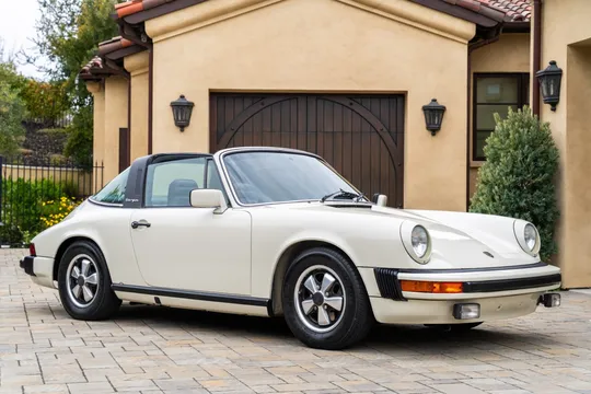 1977 Porsche 911S Targa