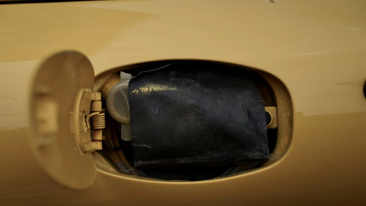 1977 Porsche 911 F-Body LWB - Image 19 of 31