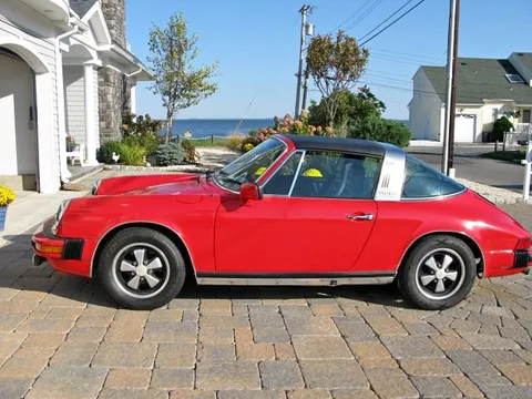 1977 Porsche 911S Targa