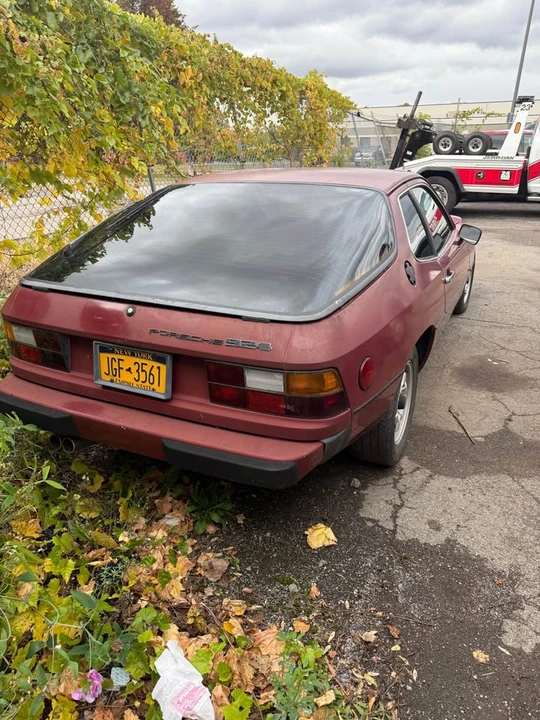 1977 Porsche 924 - Image 3 of 6