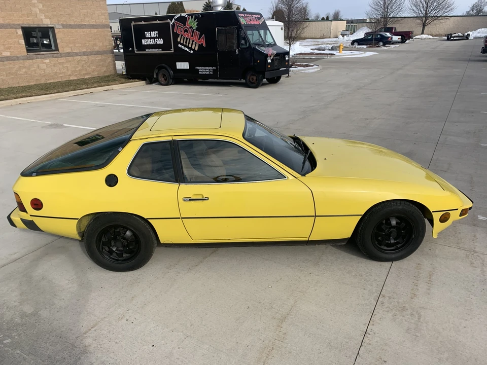 1977 Porsche 924 - Image 11 of 31