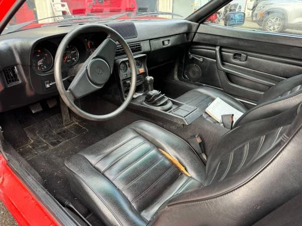 1977 Porsche 924 - Image 8 of 17