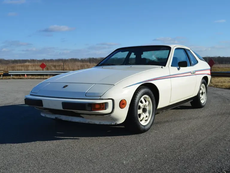 1977 Porsche 924 - Image 2 of 2