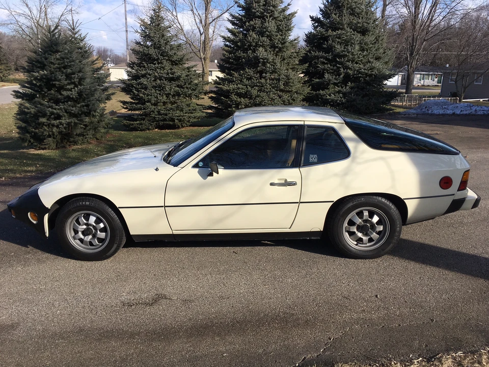 1977 Porsche 924 - Image 3 of 31