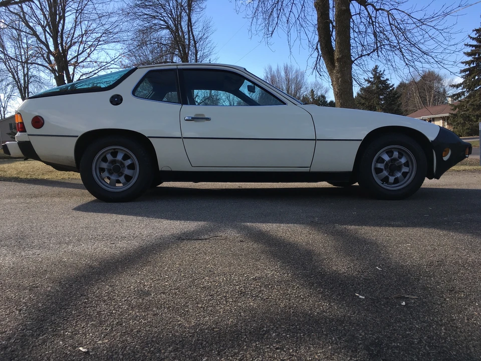 1977 Porsche 924 - Image 12 of 31
