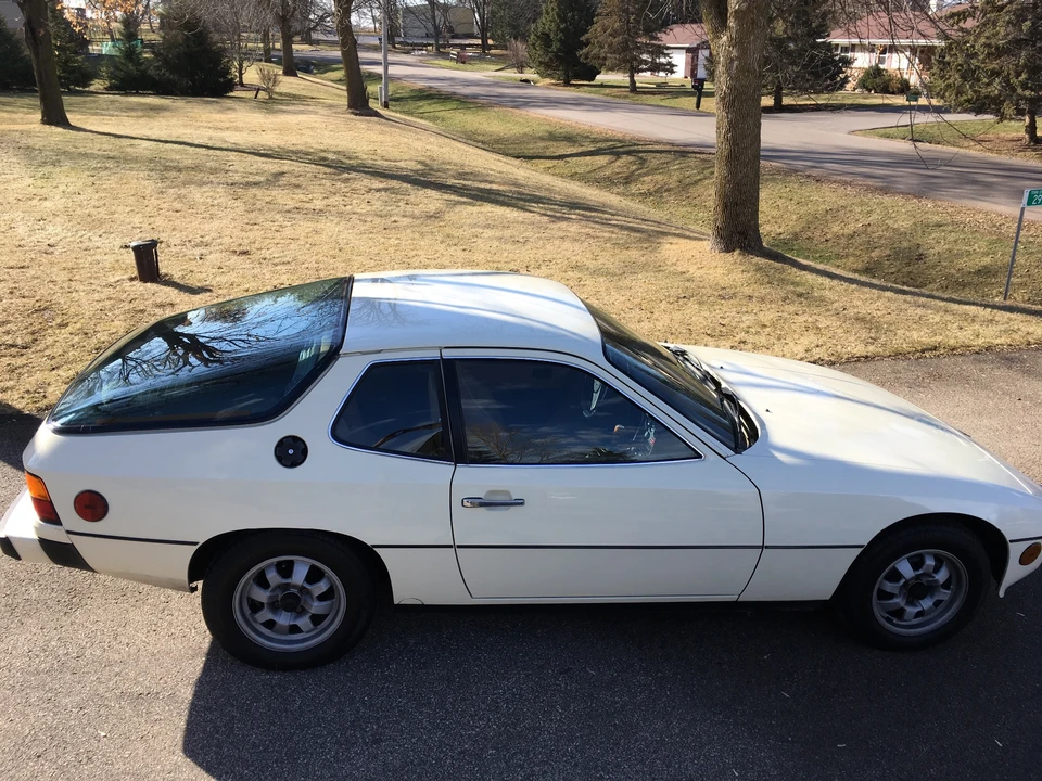 1977 Porsche 924 - Image 13 of 31
