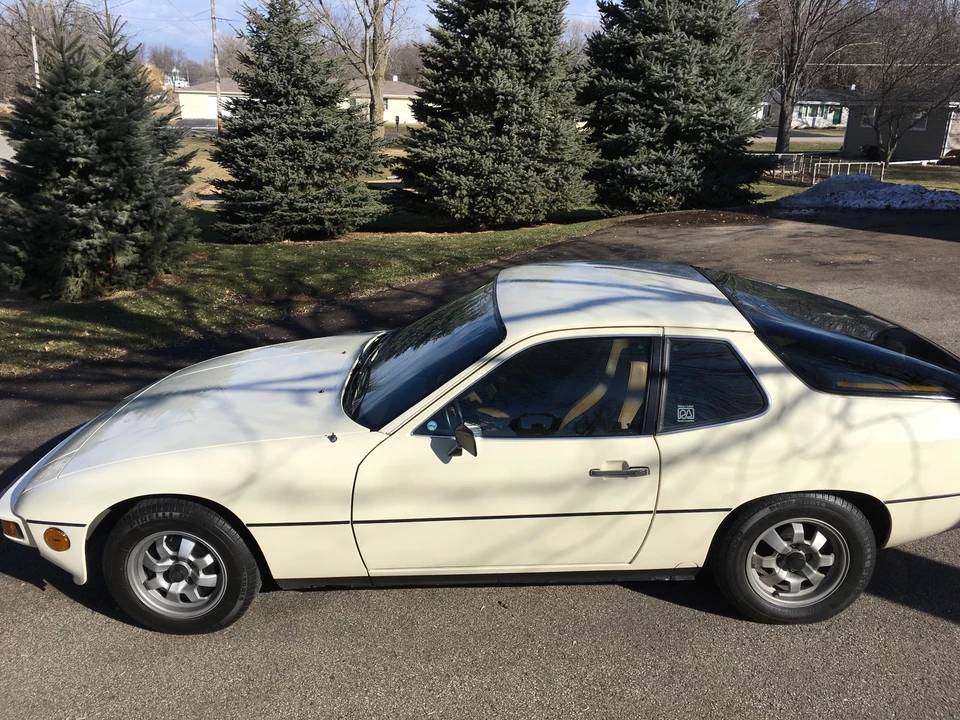 1977 Porsche 924 - Image 14 of 31