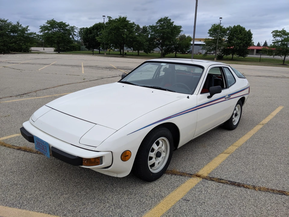 1977 Porsche 924 - Image 4 of 31