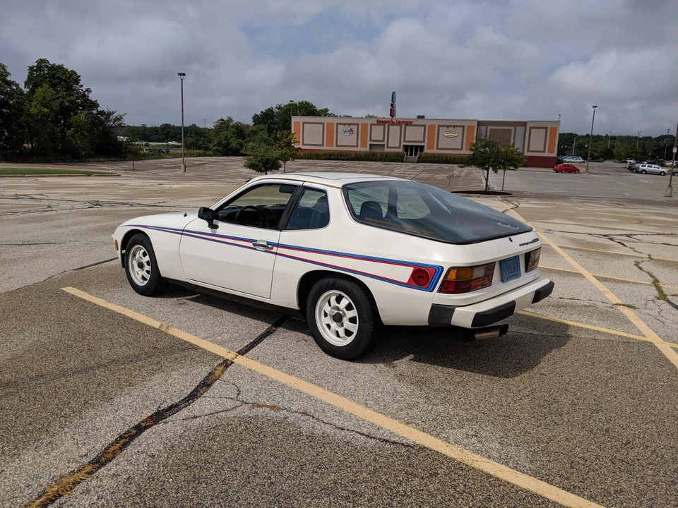 1977 Porsche 924 - Image 15 of 31