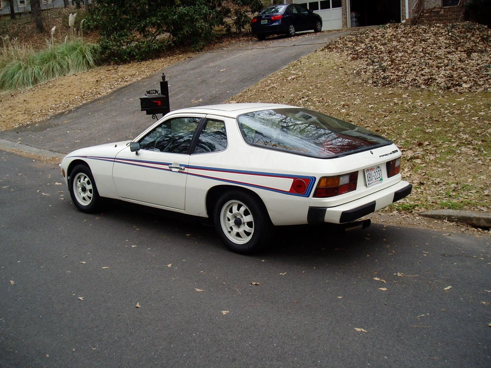 1977 Porsche 924 - Image 19 of 31