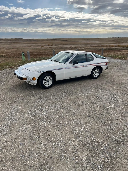 1977 Porsche 924 - Image 2 of 31
