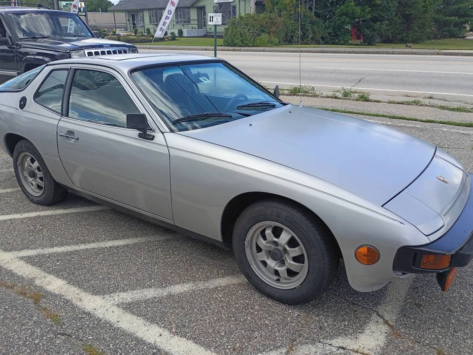 1977 Porsche 924 - Image 4 of 13