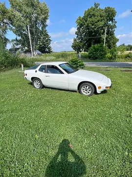 1977 Porsche 924S Car