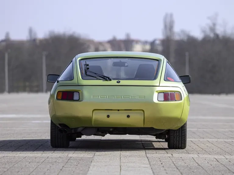 1977 Porsche 928 - Image 10 of 31