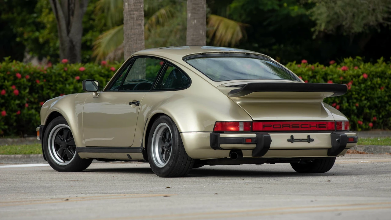 1977 Porsche 930 Turbo - Image 13 of 28