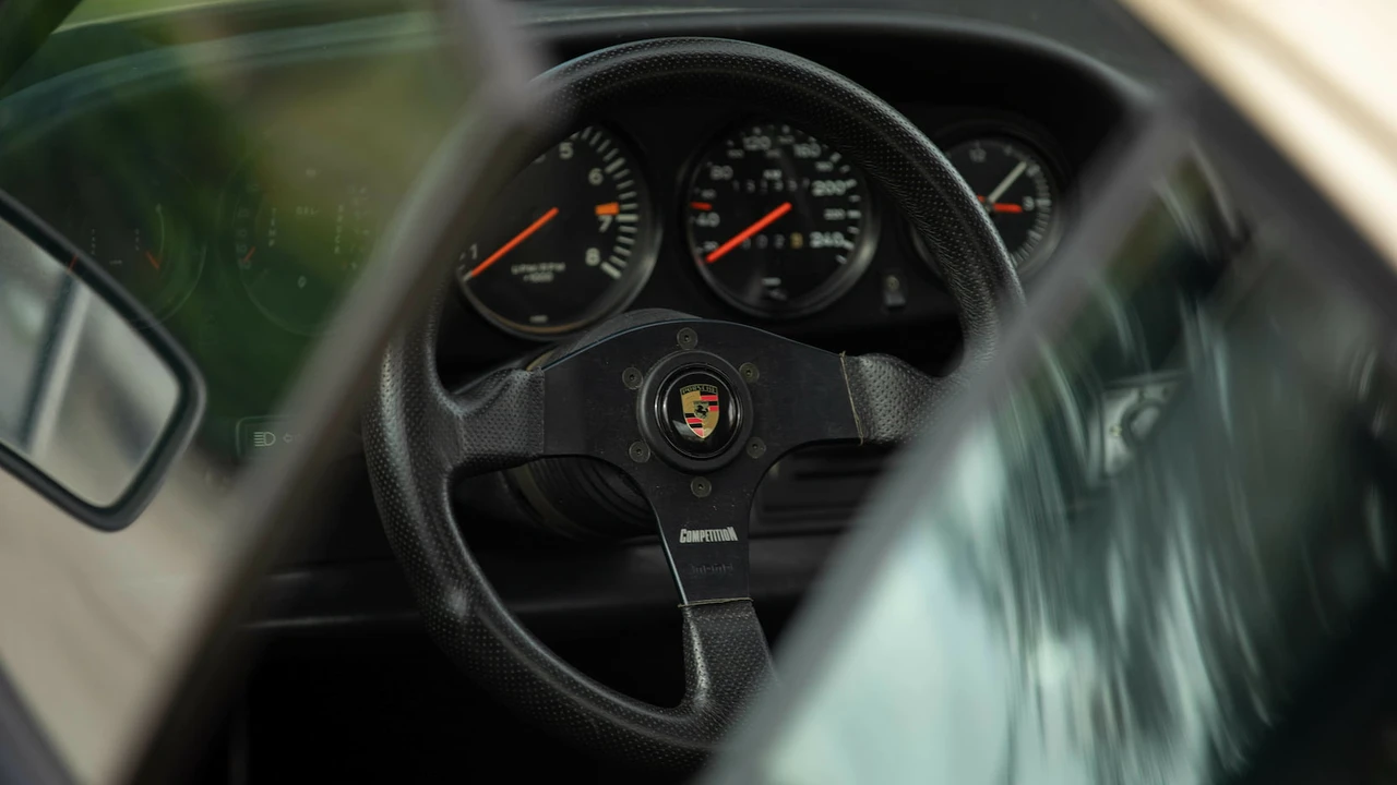 1977 Porsche 930 Turbo - Image 26 of 28