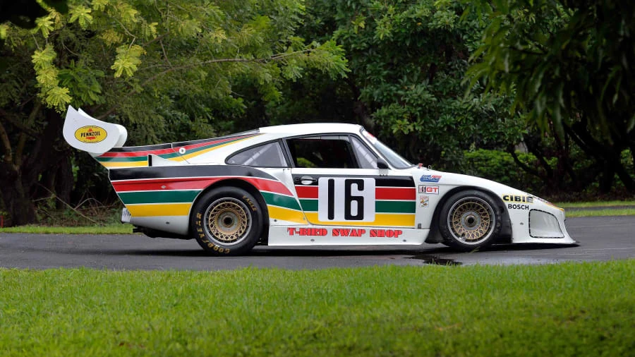1977 Porsche 934 & 935 - Image 2 of 12