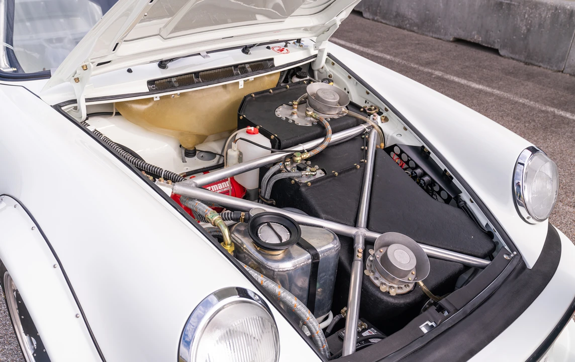 1977 Porsche 934 & 935 - Image 31 of 31