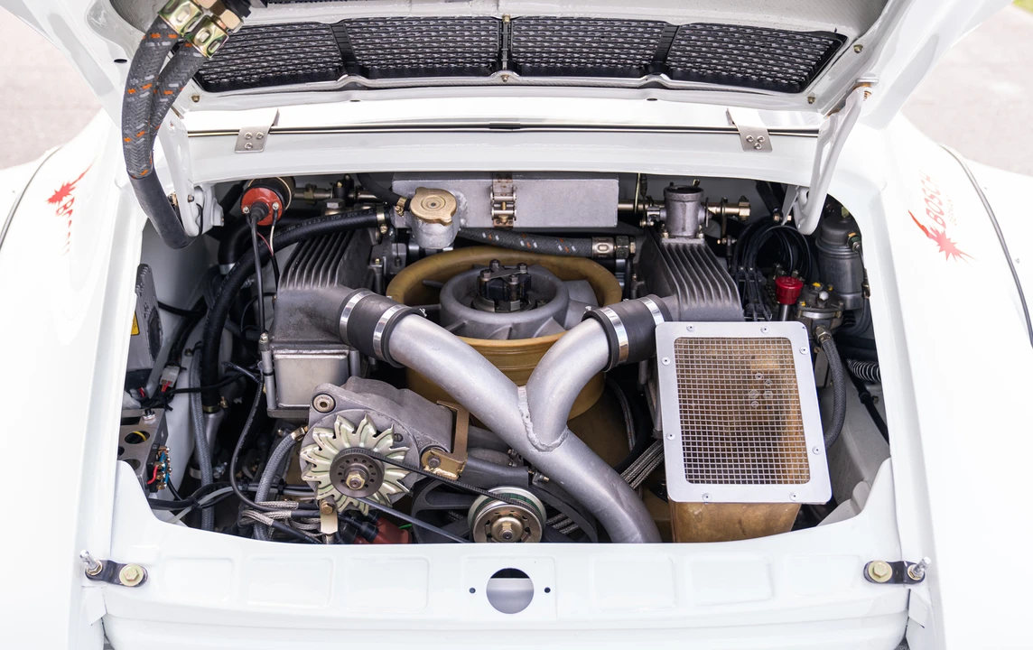 1977 Porsche 934 & 935 - Image 28 of 31