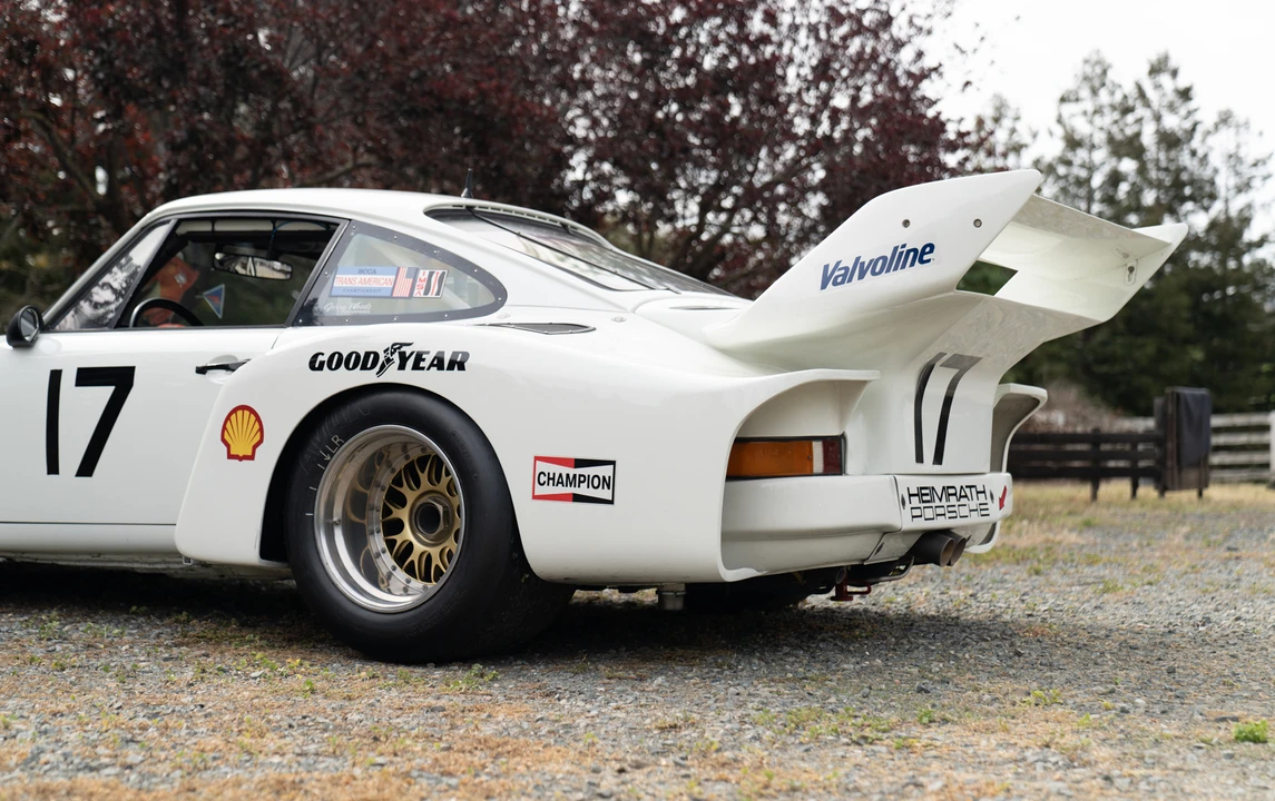 1977 Porsche 934 & 935 - Image 27 of 31
