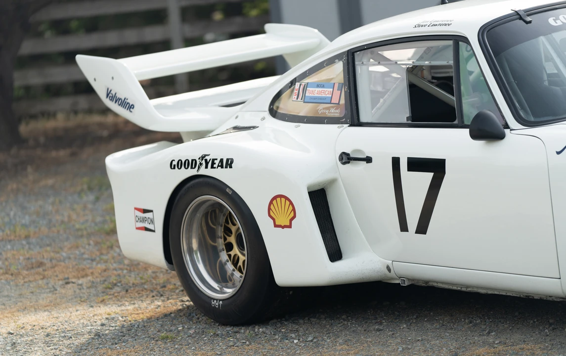 1977 Porsche 934 & 935 - Image 24 of 31