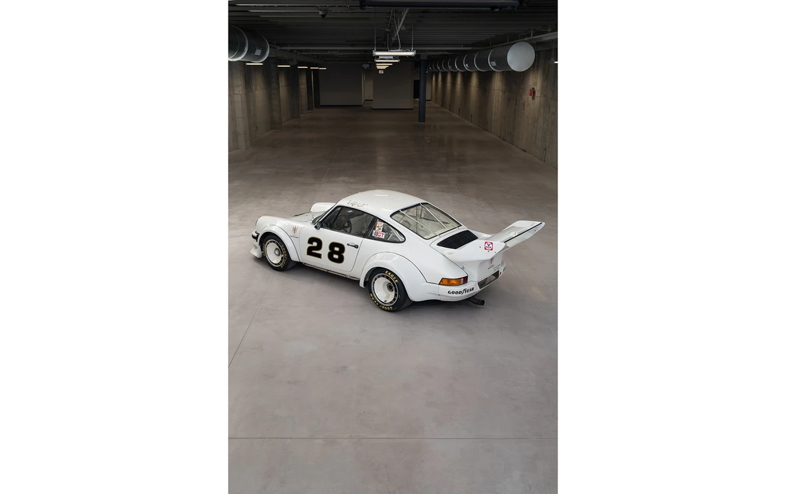 1977 Porsche 934 & 935 - Image 6 of 21