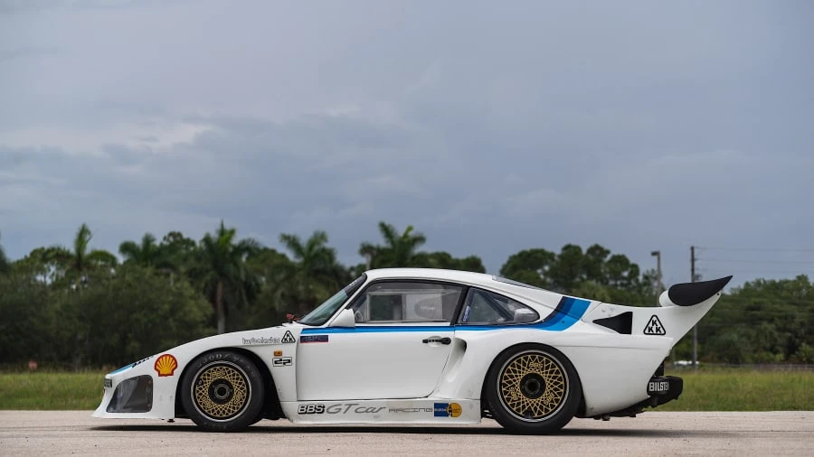 1977 Porsche 934 & 935 - Image 2 of 12