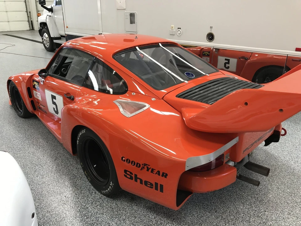 1977 Porsche 934 & 935 - Image 7 of 31