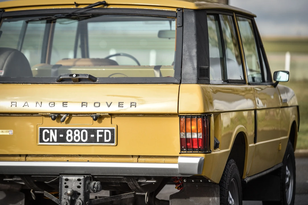 1977 Land Rover Range Rover Classic - Image 12 of 31