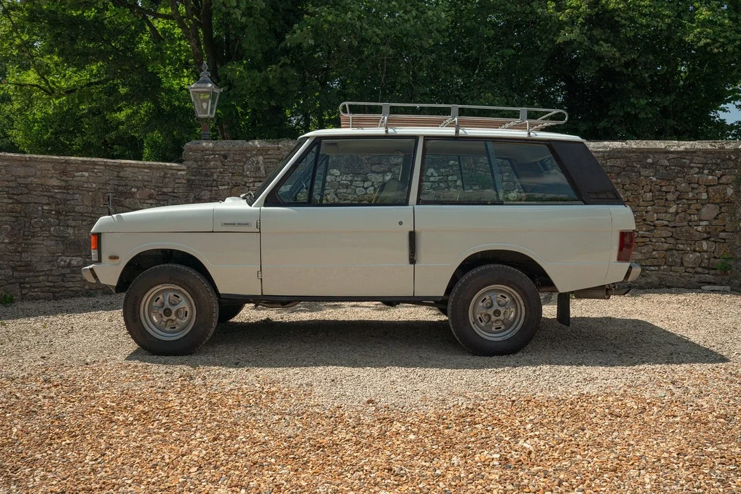 1977 Land Rover Range Rover Classic - Image 12 of 30